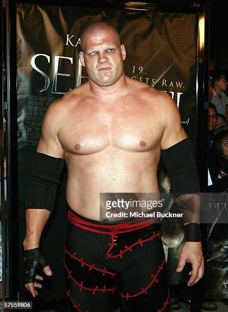 Wrestler/actor Glen "Kane" Jacobs arrives at the Lions Gate Premiere of "See No Evil" at the Century Stadium Promenade 25 on May 8, 2006 in Orange,...