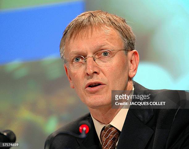 European Commissioner for Education Training, Culture and Multilinguisme, Slovenia's Janez Potocnik, talks during a press conference held jointly...