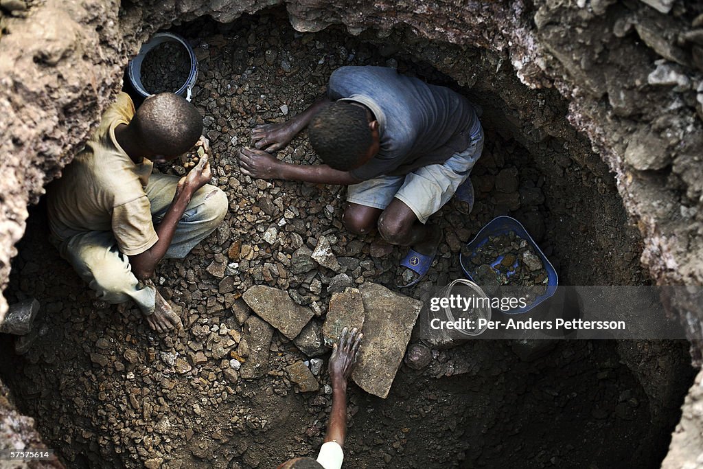 Young Workers At The Congo Mines