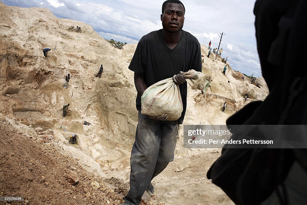 Young Workers At The Congo Mines