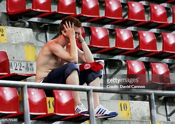 Middlesbrough FC supporter reacts after they lost the UEFA Cup final against Sevilla FC on May 10, 2006 at the PSV Stadion in Eindhoven, Netherlands....