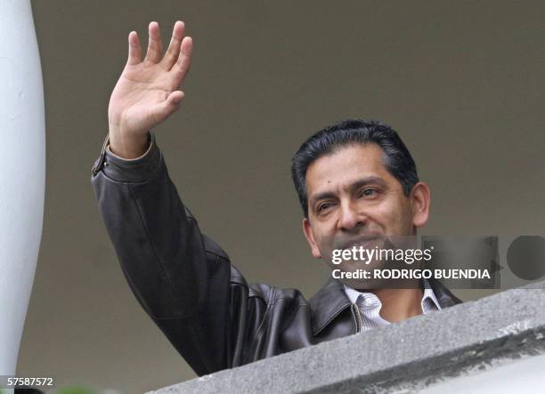 Fotografia del entonces presidente de Ecuador, Lucio Gutierrez, tomada el 16 de abril de 2005 en el palacio presidencial de Quito. El Tribunal...