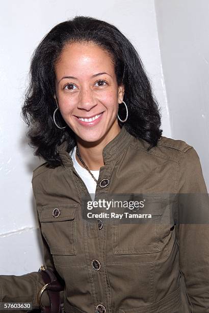 Lisa Rae Ellis 1,500 Lisa Ellis Photos & High Res Pictures - Getty Images