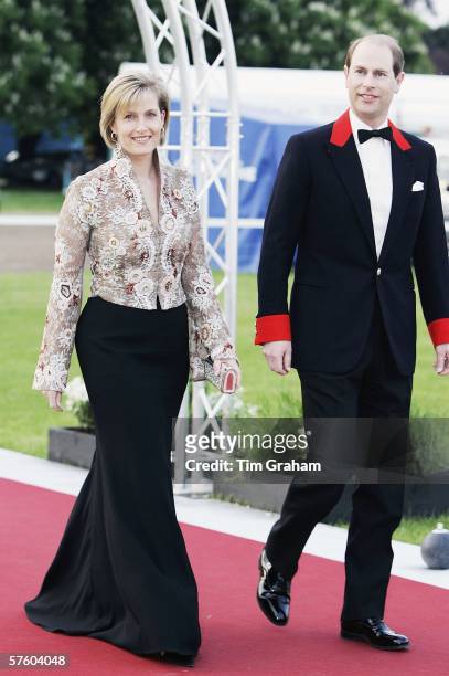 Prince Edward, the Earl of Wessex and Sophie the Countess of Wessex arrive for a party/dinner at the Royal Windsor Horse Show on May 12, 2006 in...