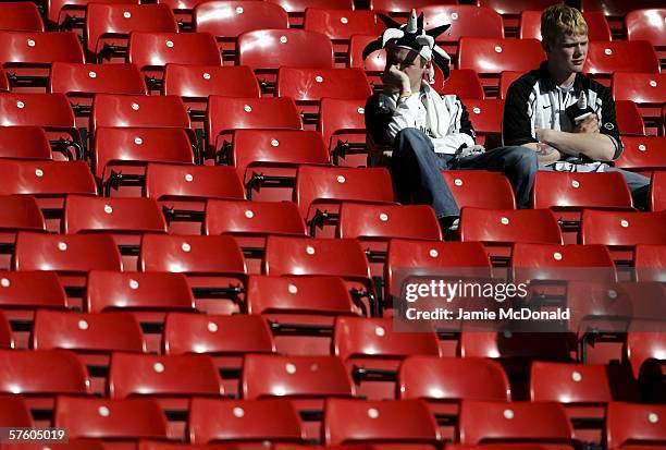 Dejection for Gretna fans as their team loose on penalties during the Tennents Scottish Cup Final between Heart of Midlothian and Gretna at Hampden...