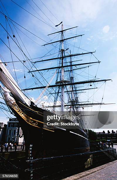 low angle view of an ancient boat - the cutty sark stock-fotos und bilder