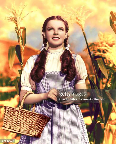 American actress and singer Judy Garland as Dorothy Gale in 'The Wizard of Oz', 1939.