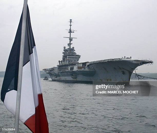 Hull 790 aka giant aircraft carrier Clemenceau, once a symbol of France's naval might, arrives, 17 May 2006, at the military seaport of Brest after...