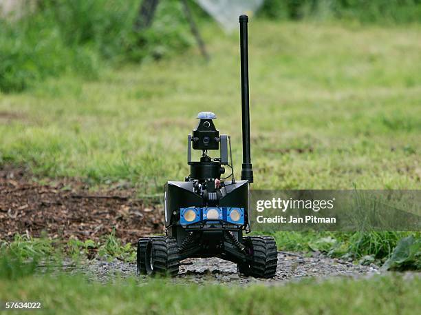 Land-robot in action at the German army base on May 17, 2006 in Hammelburg, Germany. Some 21 exhibitors from eight European countries show their...