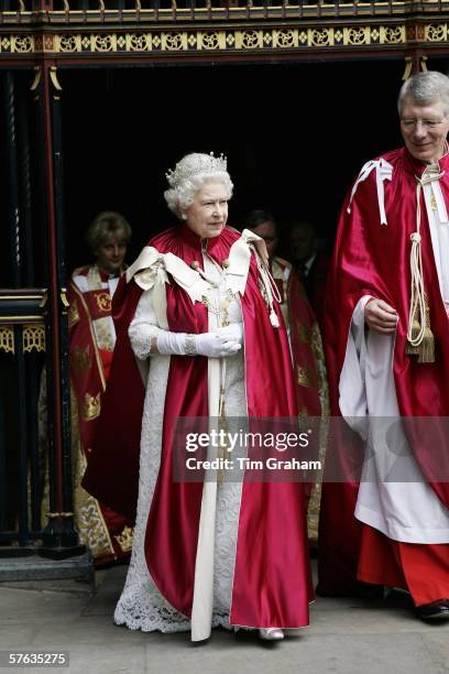 Her Majesty Queen Elizabeth II attends the Order of the Bath service at Westminster Abbey on May 17, 2006 in London. The Order of the Bath in its...