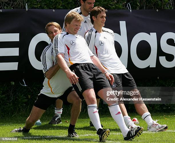 Timo Hildebrand, Oliver Kahn, Christoph Metzelder and Sebastian Kehl perform trust exercises during the Training Camp of the German National Football...