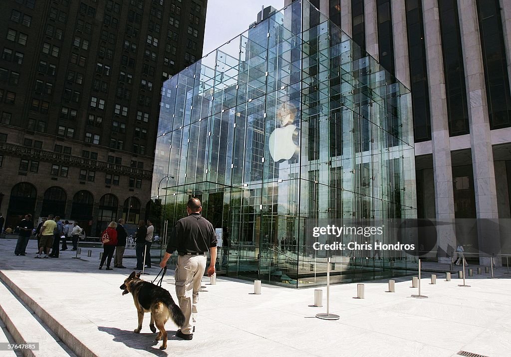 Apple To Open Flagship Store In Manhattan