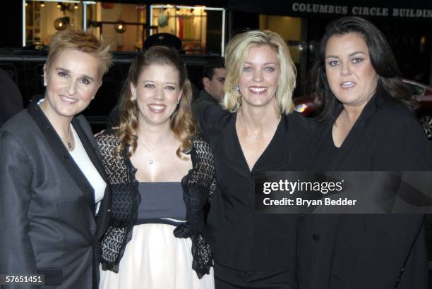 Singer Melissa Etheridge, Tammy Michael, Kelly O'Donnell and Rosie O'Donnell arrive at the Gilda's Club 11th Anniversay gala Benefit May 18, 2006 in...