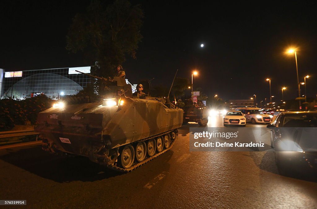 Military Occupy Strategic Locations In Turkey