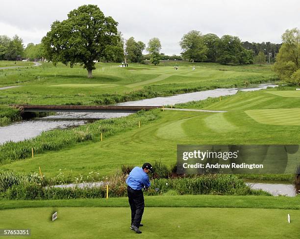 Ignacio Garrido of Spain hits his tee-shot on the first hole during the completion of the first round of the Nissan Irish Open on The Montgomerie...