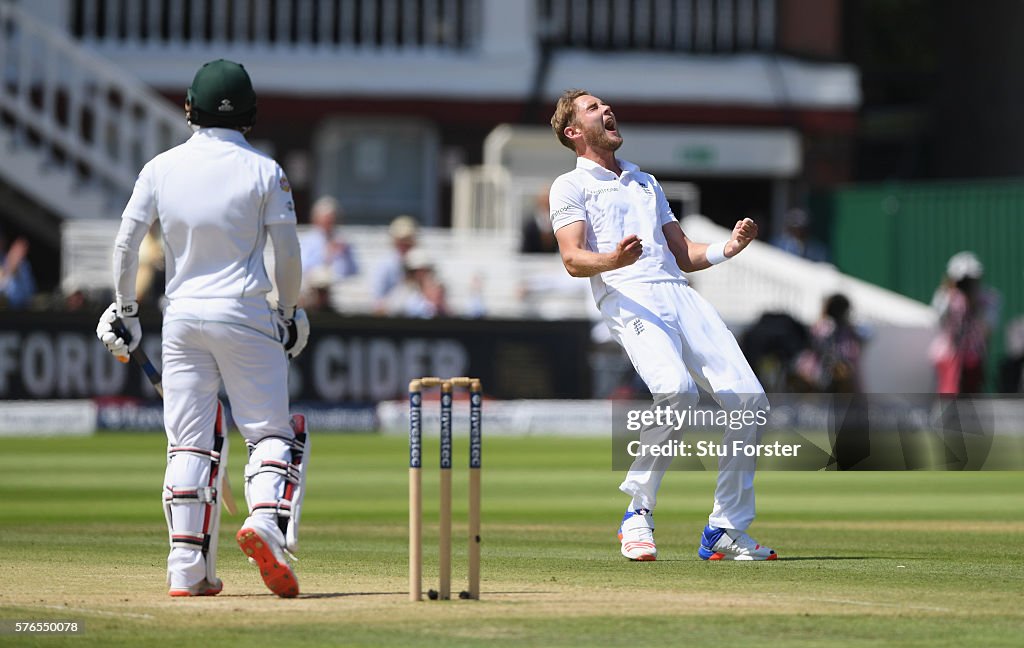 England v Pakistan: 1st Investec Test - Day Three