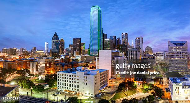 dallas skyline, bank of america building, blue hour, dallas, texas, america - dallas texas bildbanksfoton och bilder
