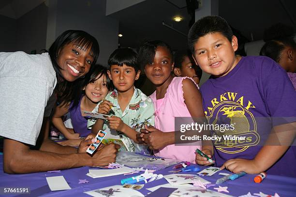 83 Scholanda Dorrell Stock Photos, HighRes Pictures, and Images