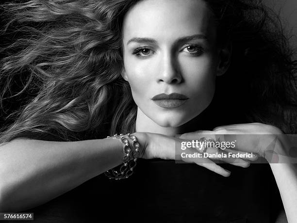 Jale Rind Jake Ring Photos and Premium High Res Pictures - Getty Images