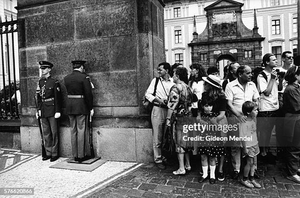 changing of the guard at prague castle - changing of the guard ストックフォトと画像