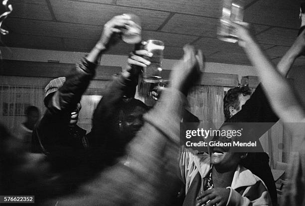 anc supporters celebrate election victory - political party stock pictures, royalty-free photos & images