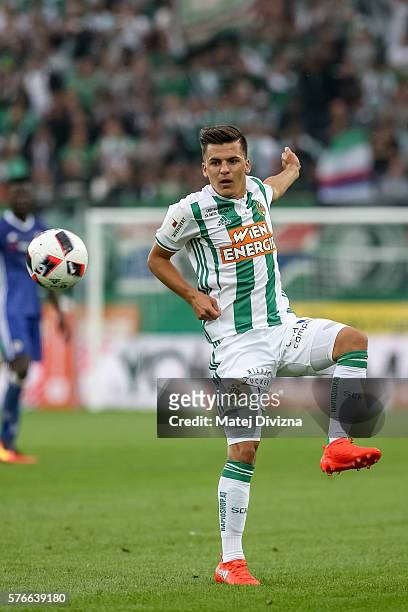 Thomas Murg of Rapid in action during an friendly match between SK Rapid Vienna and Chelsea F.C. At Allianz Stadion on July 16, 2016 in Vienna,...