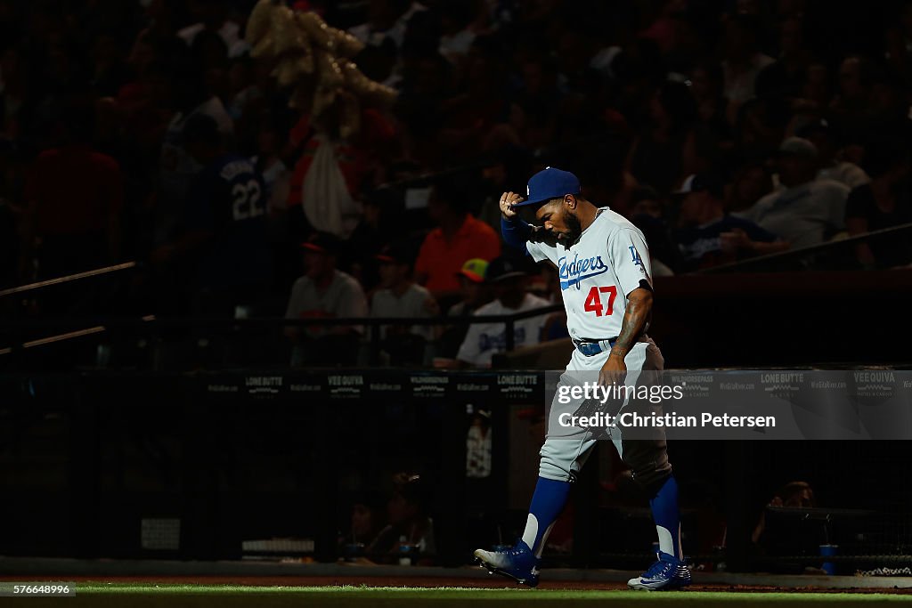 Los Angeles Dodgers v Arizona Diamondbacks