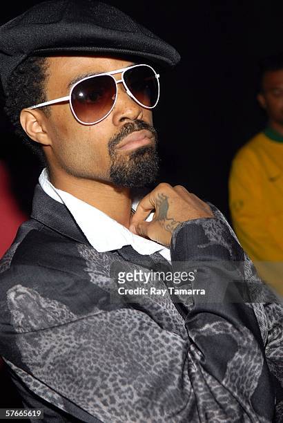 Recording artist Bilal Oliver attends The Roots concert at Radio City Music Hall on May 19, 2006 in New York City.