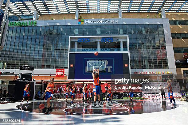 Kmart Rise Program 165 Kmart Presents The Rise Challenge A Mega Launch Event In Los ...