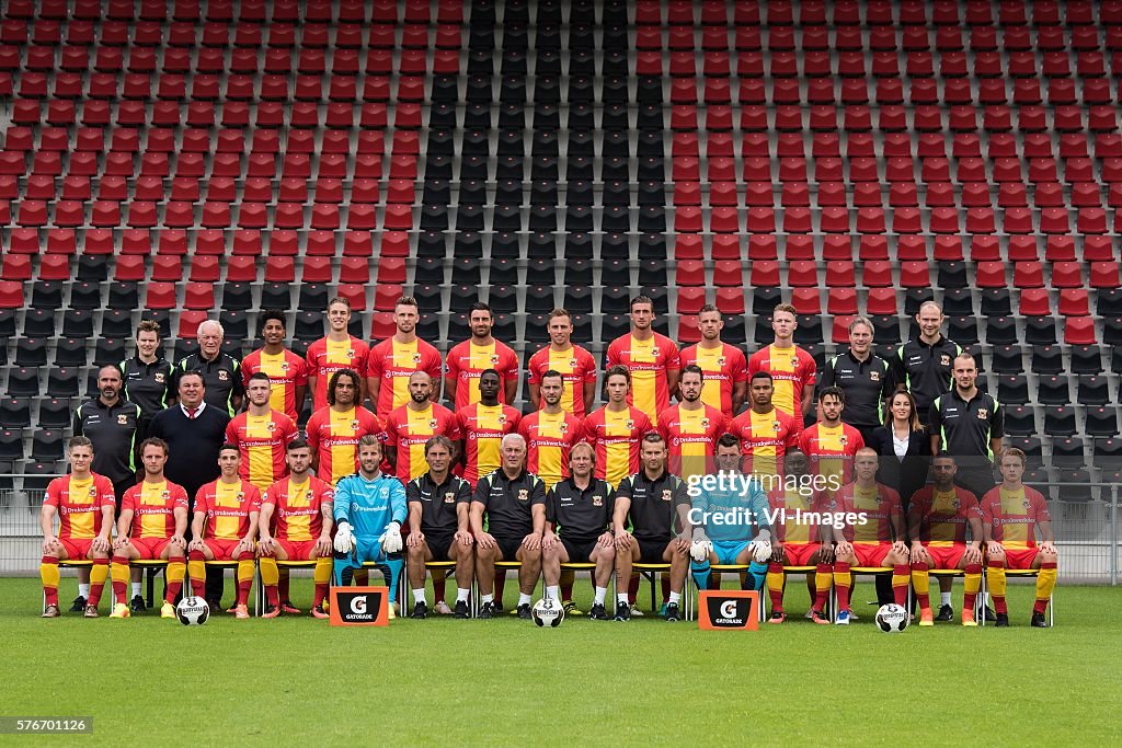 Topvoetbal - "Team Presentation Go Ahead Eagle"