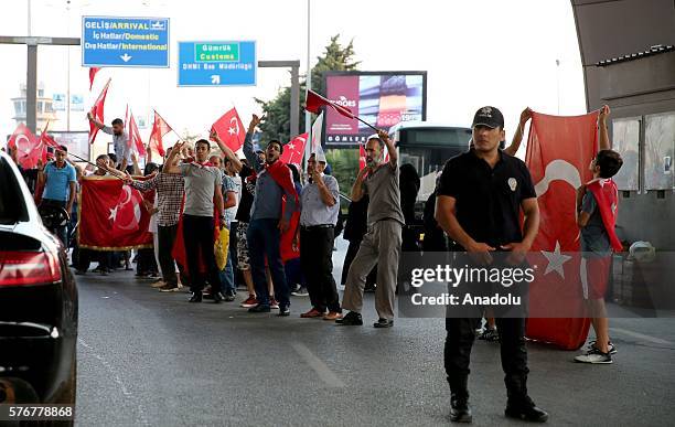 Atajurt Protest Ataturk Airport Photos and Premium High Res Pictures - Getty Images
