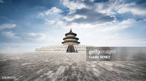 temple of heaven - himmelstempel stock-fotos und bilder