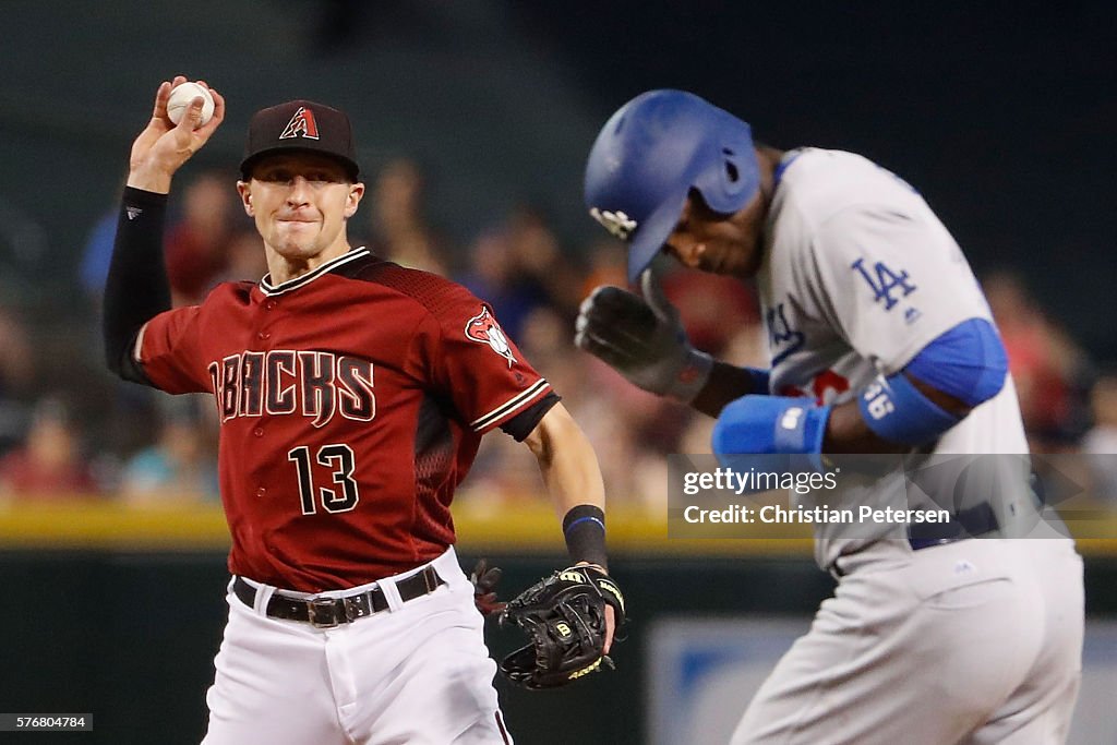 Los Angeles Dodgers v Arizona Diamondbacks