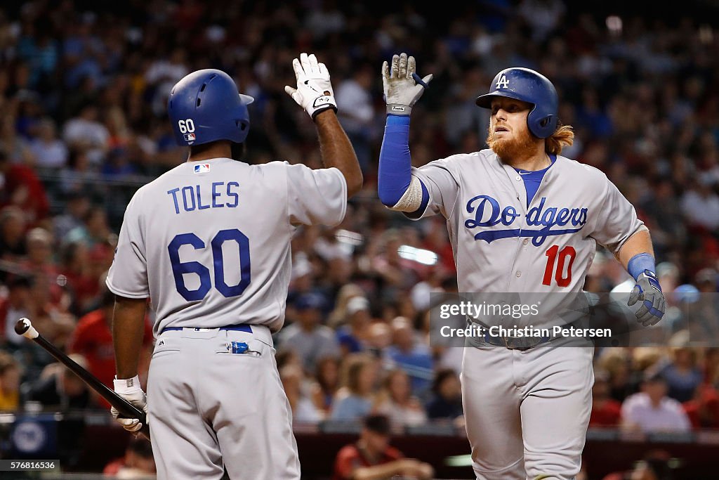 Los Angeles Dodgers v Arizona Diamondbacks