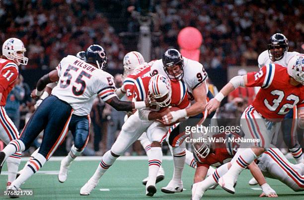 The New England Patriots play the Chicago Bears in the Super Bowl at the Louisiana Superdome. The Bears defeated the Patriots.