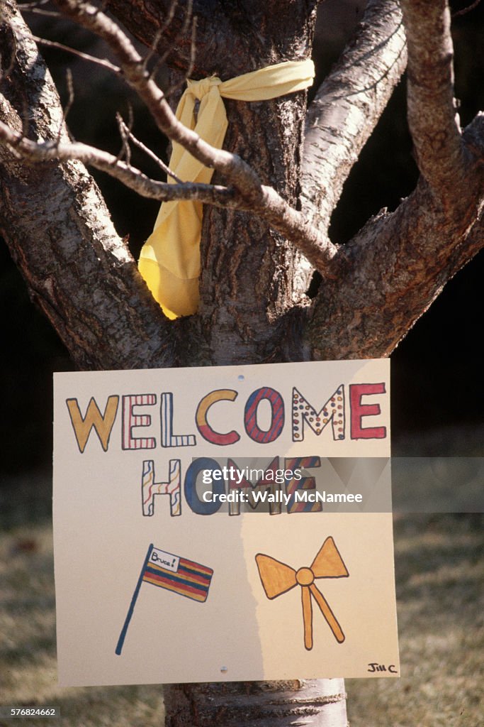 Poster Welcoming Home Hostages on Tree with Yellow Ribbon