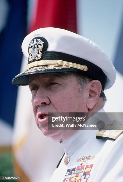 67 William J Crowe Photos & High Res Pictures Getty Images