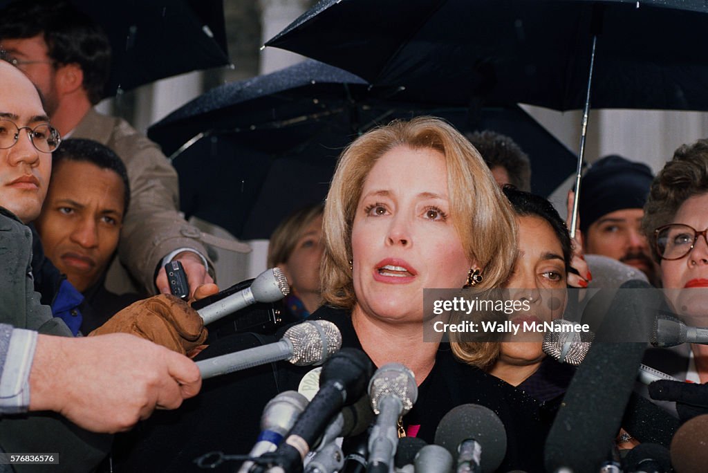 Donna R Rice Box Donna Rice speaks to reporters during a demonstration against... News ...