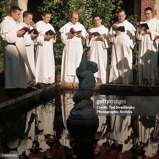 Dominican Monk Routine Dominican Monk Photos and Premium High Res Pictures - Getty Images