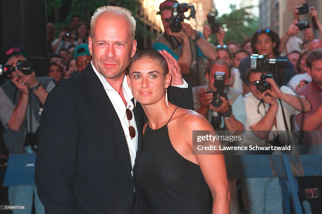 Bruce Willis and Demi Moore Posing for Photographers