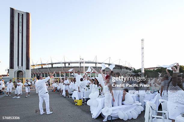 Thirteen thousand persons at the 5th edition of "Dinner in White", which this year saw as location Piazza D'Armi, in front of the Olympic Stadium, in...