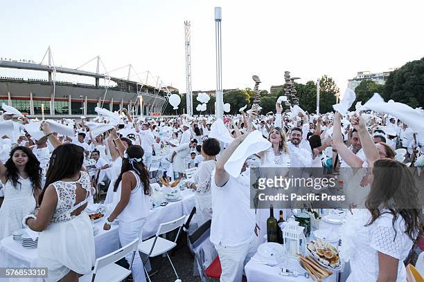 Thirteen thousand persons at the 5th edition of "Dinner in White", which this year saw as location Piazza D'Armi, in front of the Olympic Stadium, in...