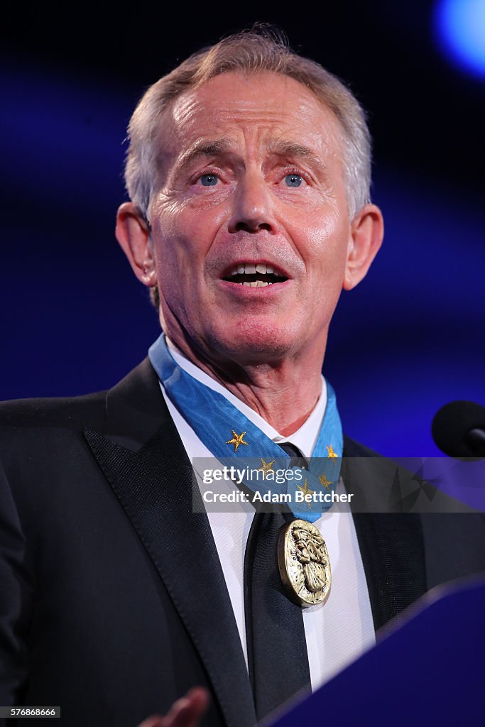 2016 Starkey Hearing Foundation So The World May Hear Awards Gala