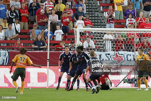 Pando Ramirez 131 Galaxy 105 Stock Photos, High-Res Pictures, and Images - Getty Images