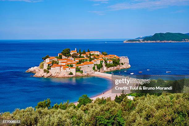 montenegro, sveti stefan - montenegro fotografías e imágenes de stock