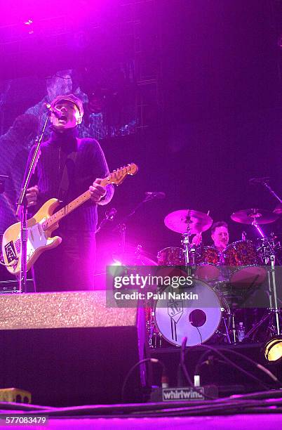 American Rock musicians Billy Corgan and Jimmy Chamberlin, both of the group Zwan, perform onstage, Chicago, Illinois, May 18, 2002.