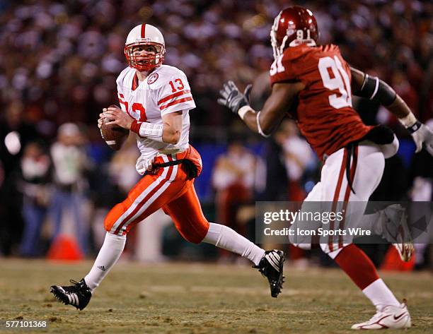 Nebraska Cornhuskers quarterback Zac Taylor looks to pass the ball against the Oklahoma Sooners in the first half during the Big 12 Conference...