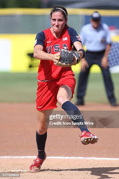 Pitcher Eileen Canney during the KFC World Cup of Softball as team U.S.A. Plays Canada at the ASA Softball Hall of Fame in Oklahoma City, OK.