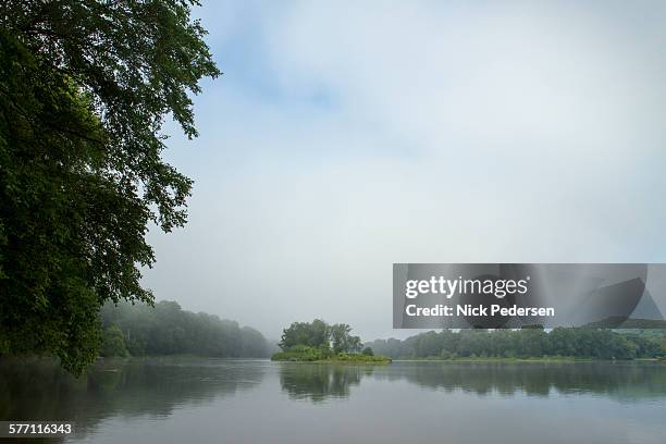 mist on the delaware river - delaware water gap stock pictures, royalty-free photos & images