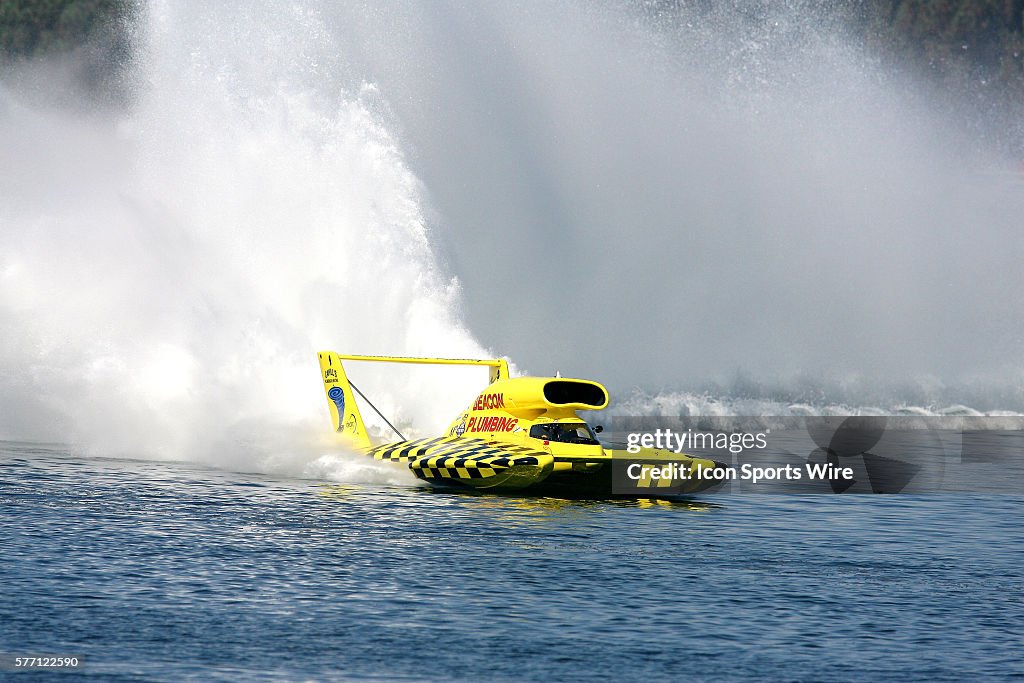 Jean Theoret at the San Diego Thunderboat Regatta Unlimited... News